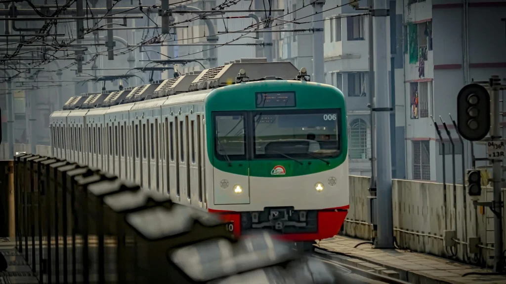 dhaka metro rail paragraph